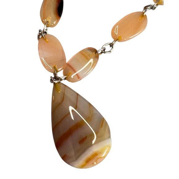 Vintage Carnelian Agate Necklace with Teardrop Pendant Hand Cut Gemstone Beads - Picture 4 of 5